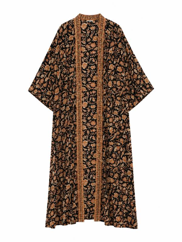 Kelly Reilly Dutton Ranch Floral Robe