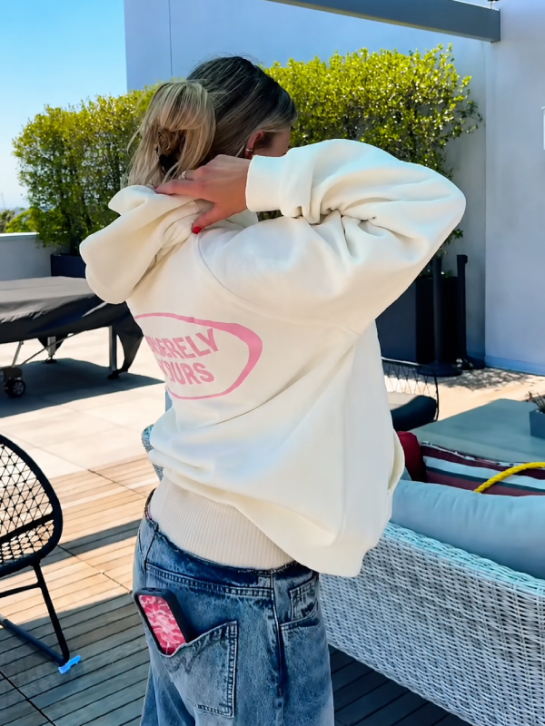 Sincerely Yours Hoodie Cream With Gloss Pocket